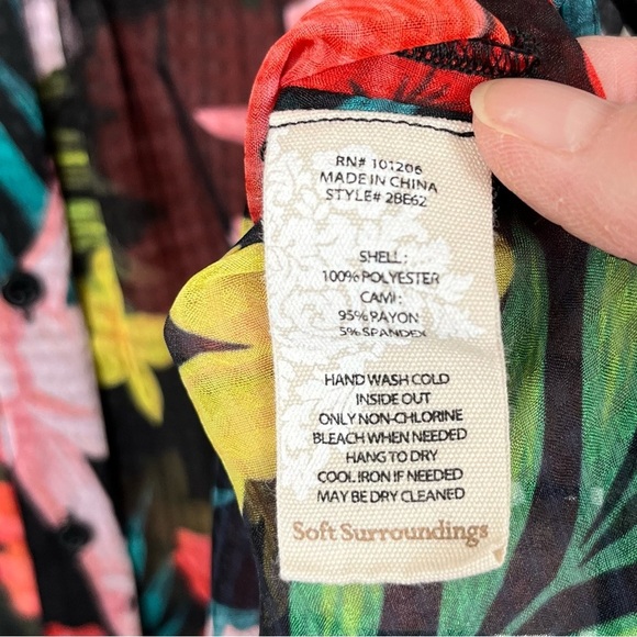 Soft Surroundings Floral Sheer Swimsuit Cover Up – Tropical Print – Size M - Picture 9 of 10